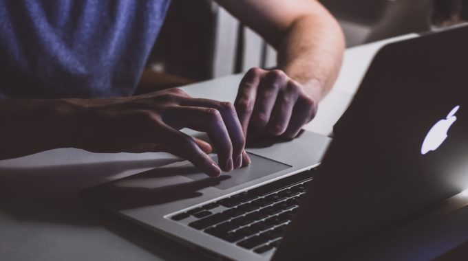 Google im Gericht mit dem persönlichen Datenschutz